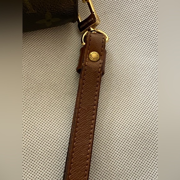 💥Auth Louis Vuitton vintage Orsay clutch. In amazing condition. - Picture 2 of 9